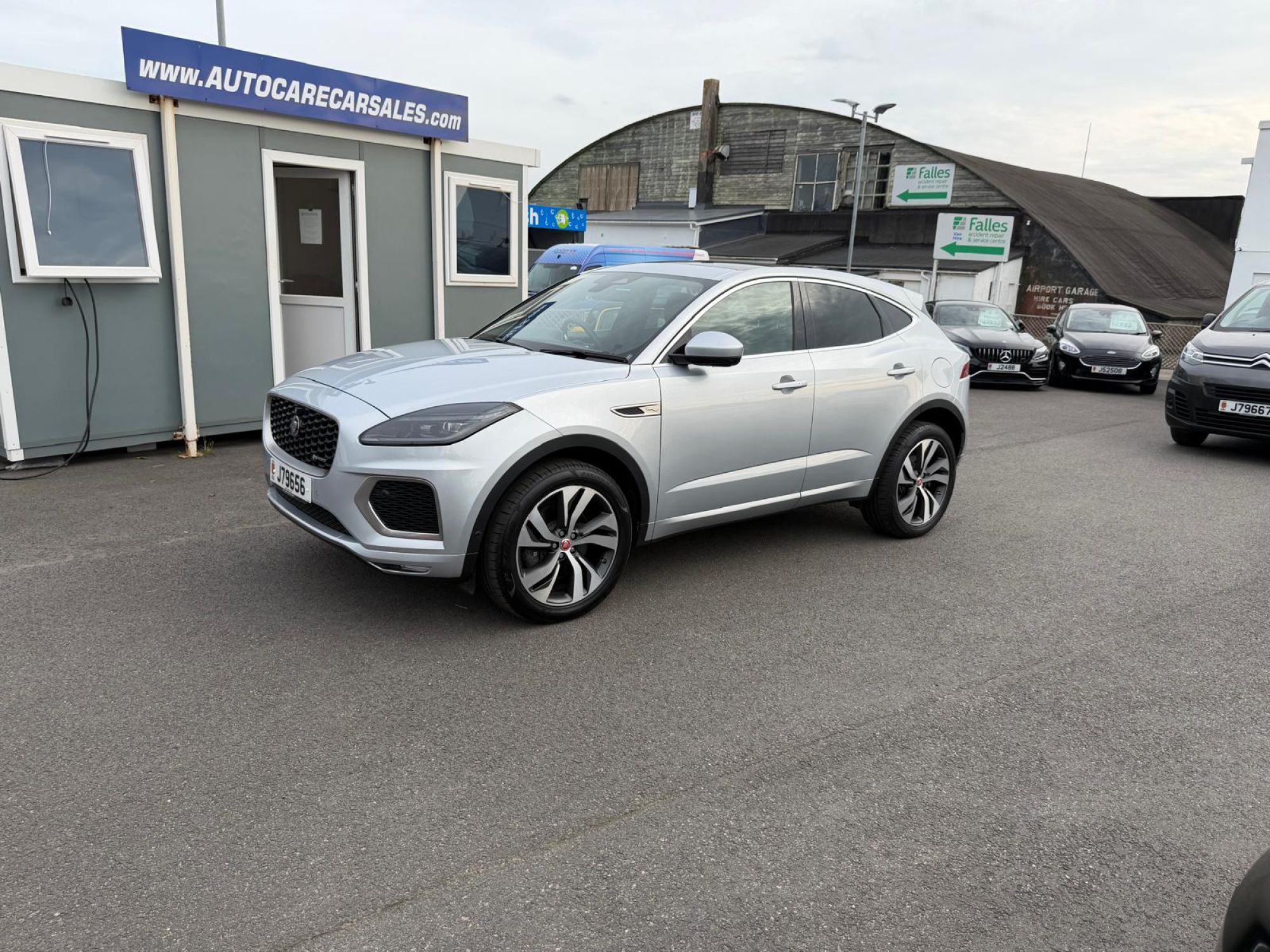 2022 JAGUAR E-PACE 1.5 P300E AWD R-DYNAMIC HSE PHEV PLUG-IN HYBRID**MAIN DEALER SERVICE HISTORY