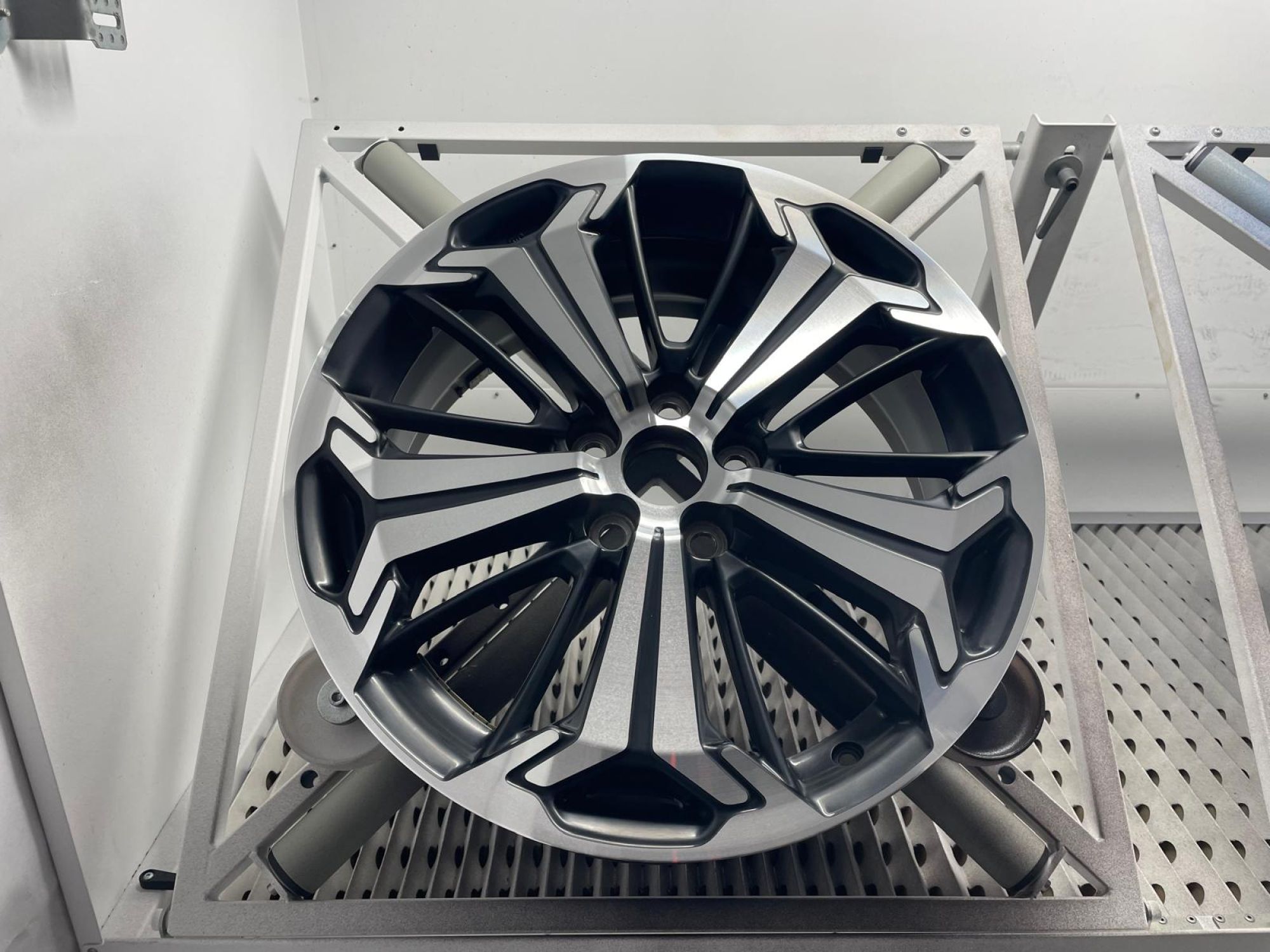 Autocare wheel specialist centre Sion