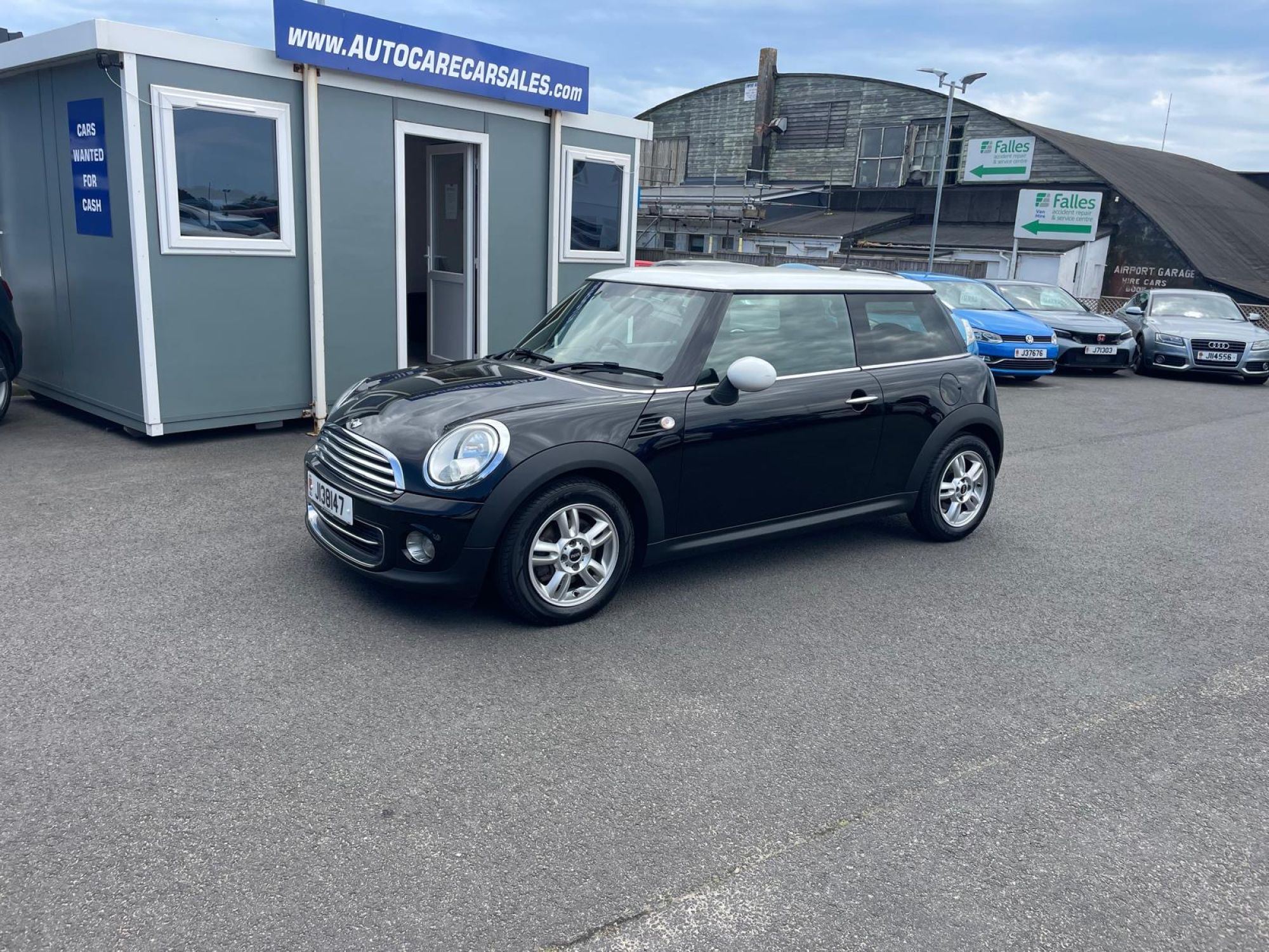 2013 MINI COOPER 1.6 AUTO 3DR Chili PACK**NAVIGATION**BLUETOOTH